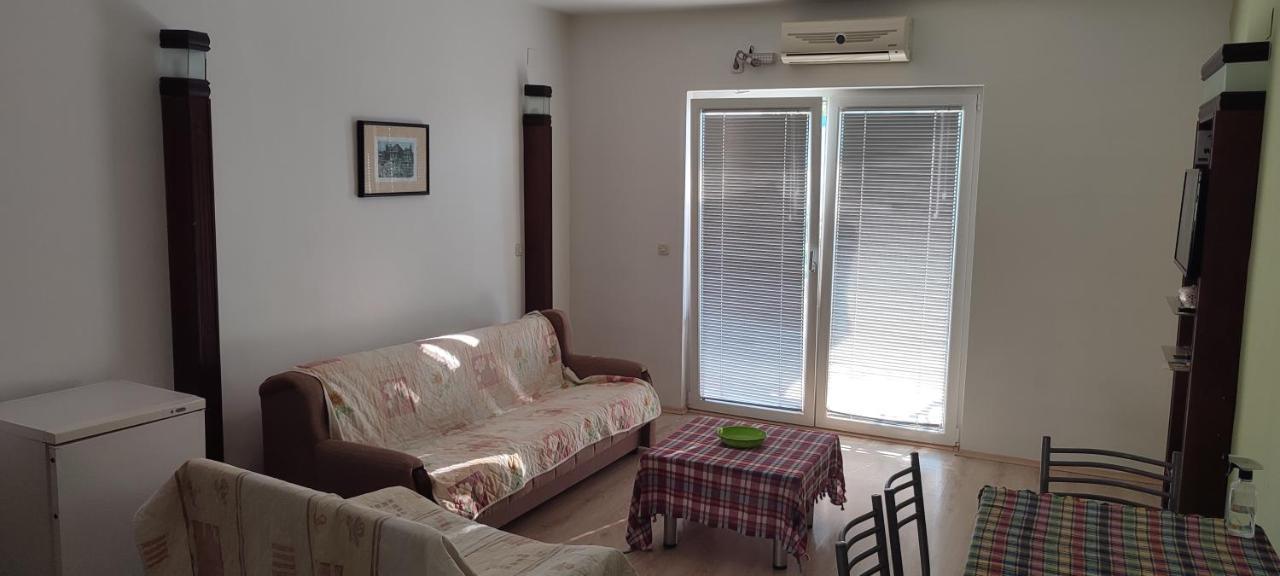 Apartments Vela - Pestani, Ohrid Exterior photo