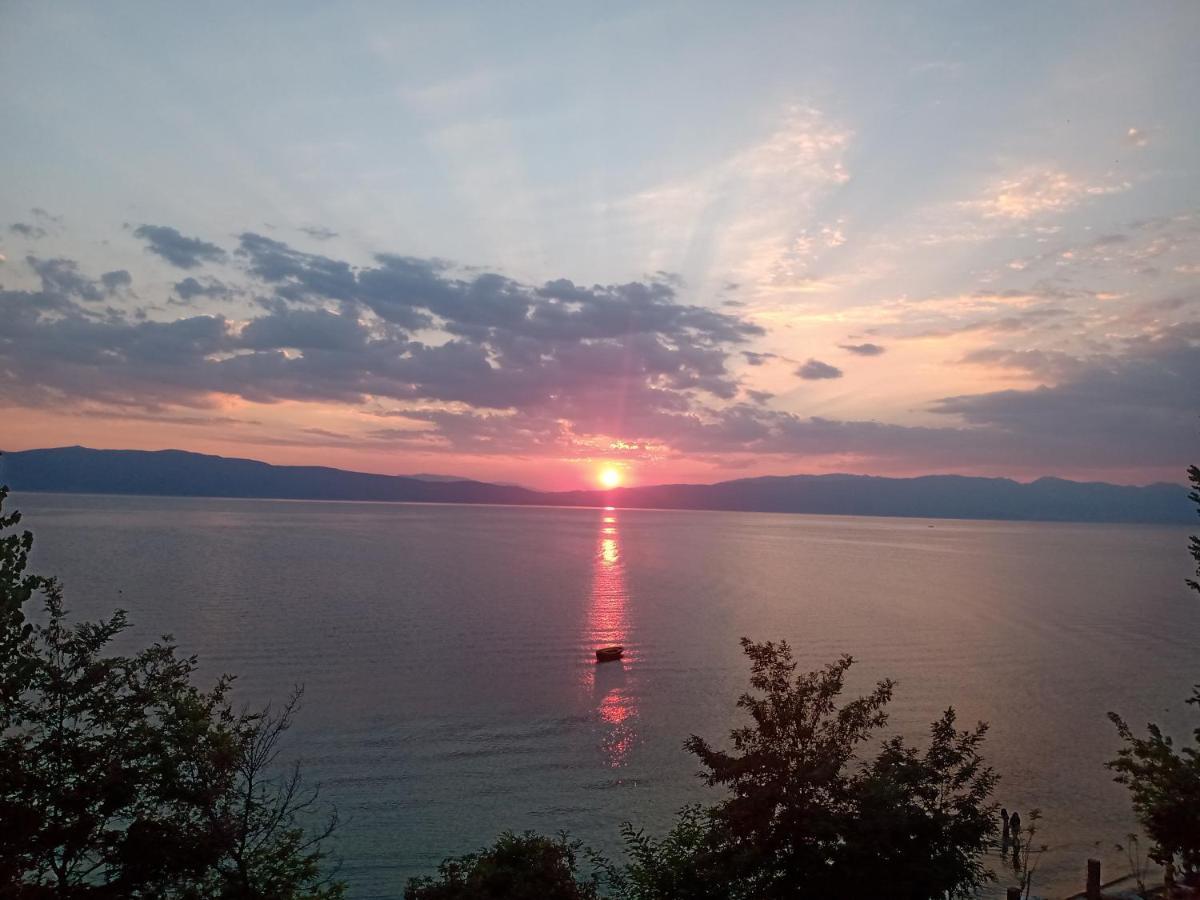 Apartments Vela - Pestani, Ohrid Exterior photo
